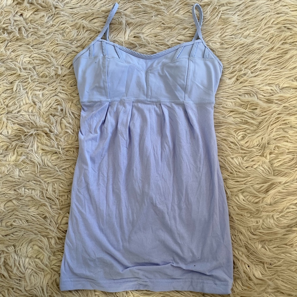 Lululemon top
